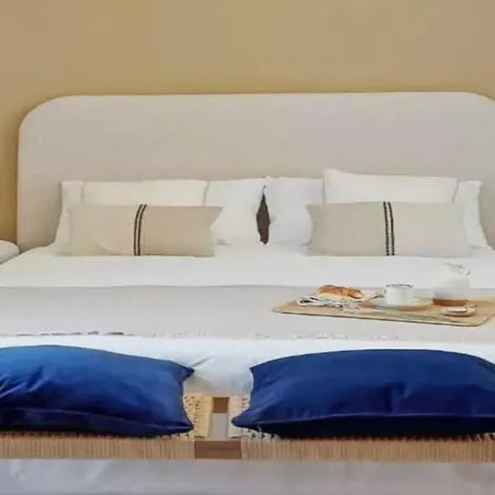 Chic Retreat In Mykonos With Sunset Views 别墅